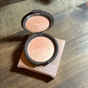 Becca Skin Perfector Pressed Champagne Pop